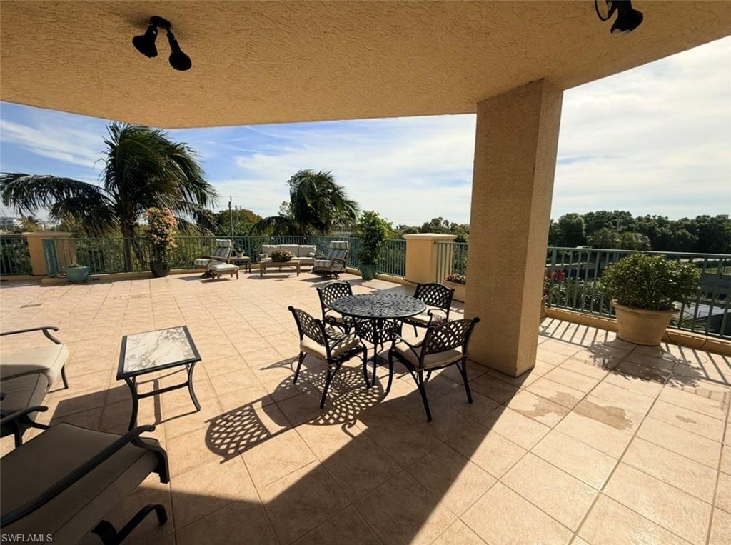 NORTH STAR YACHT CLUB - Residential Lease