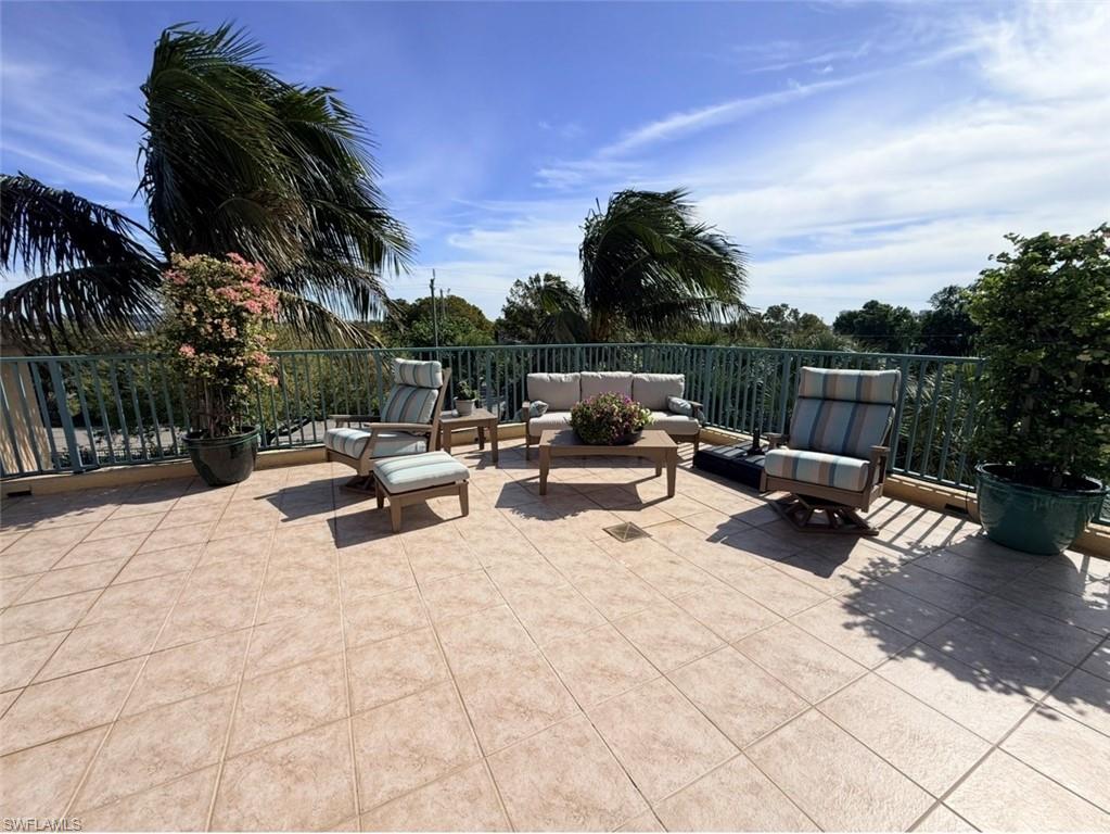 NORTH STAR YACHT CLUB - Residential Lease
