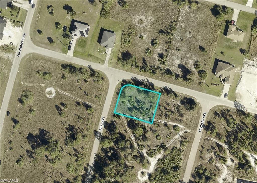 LEHIGH ACRES - Land