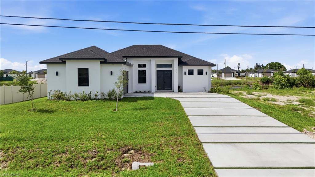 CAPE CORAL - Residential