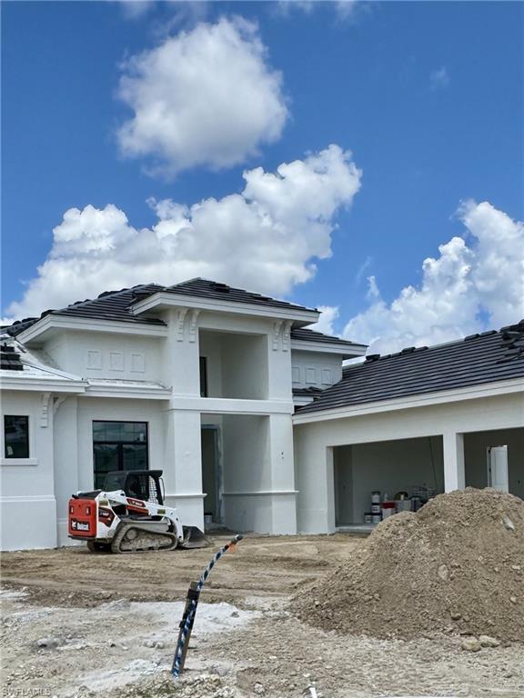 VIVID SHORES - Residential