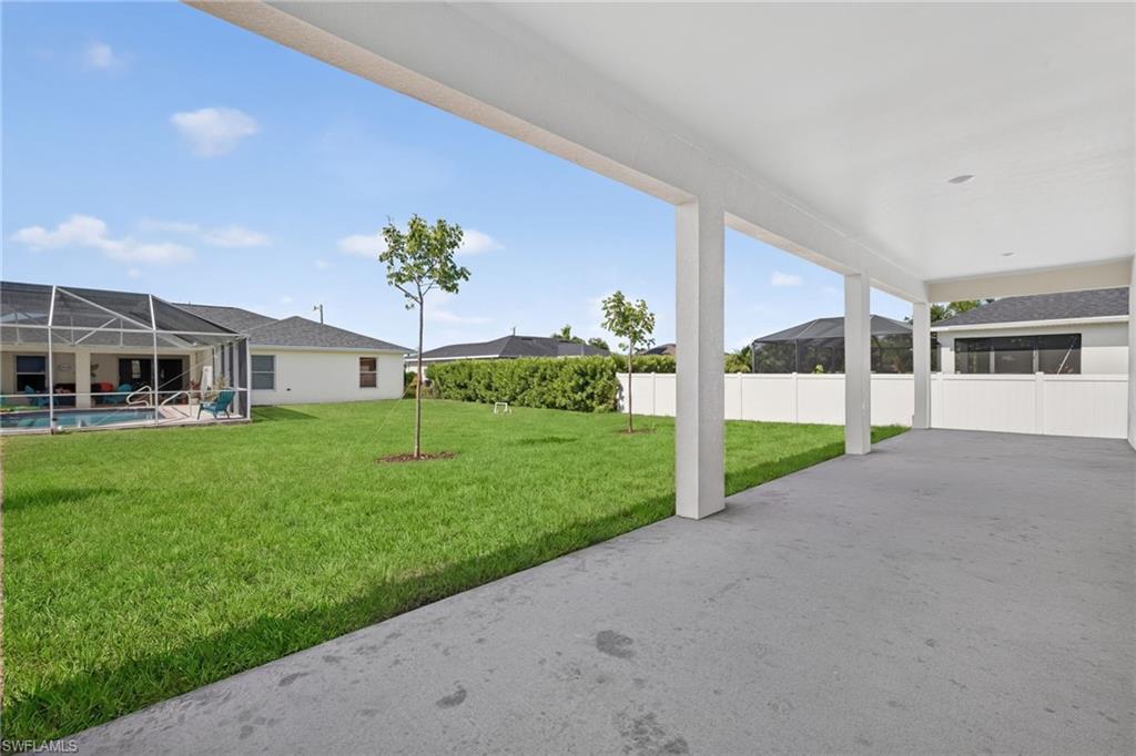 CAPE CORAL - Residential