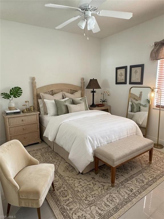 LAGUNA ROYALE - Residential Lease