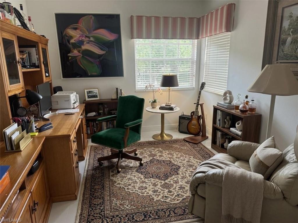 LAGUNA ROYALE - Residential Lease