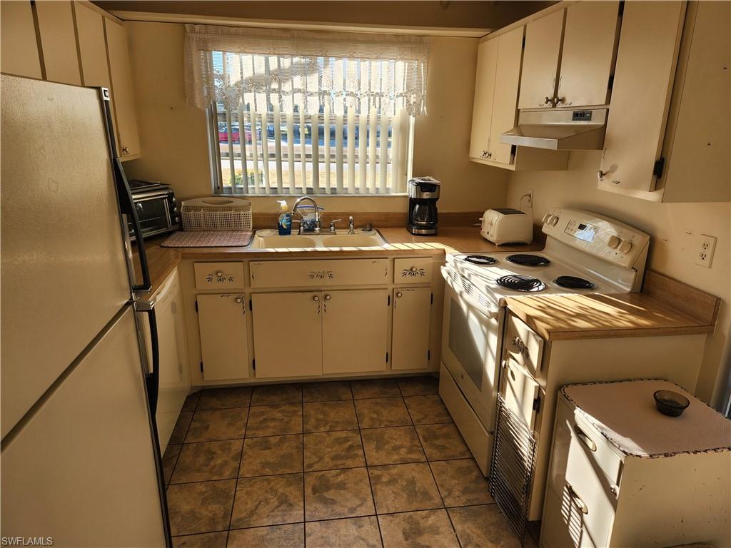 BEACON SQUARE - Residential