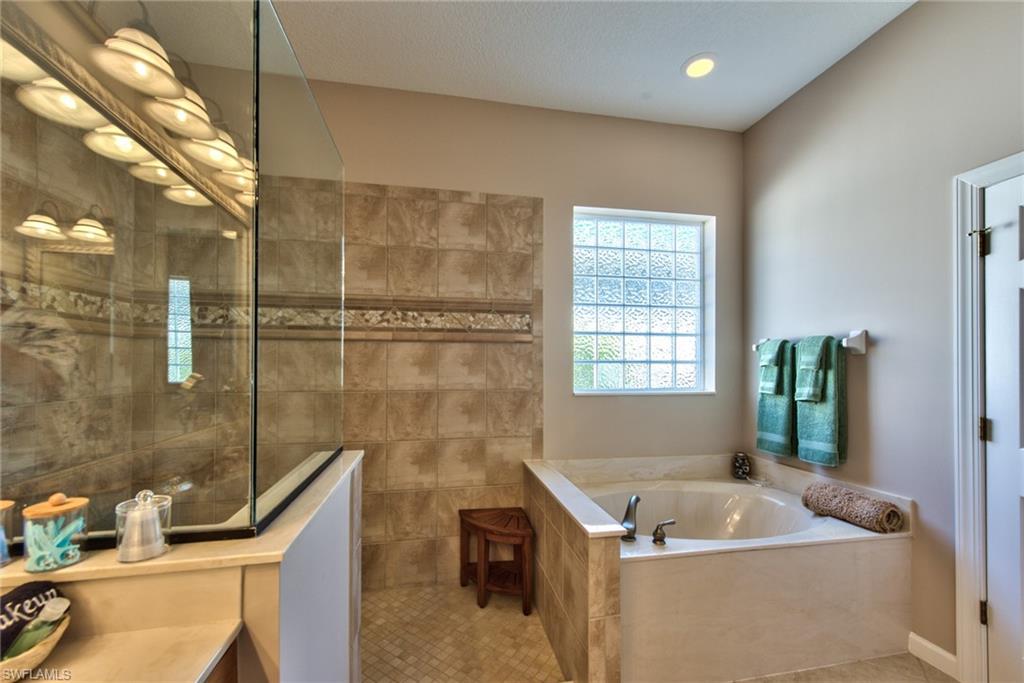 NOVELA - Residential Lease