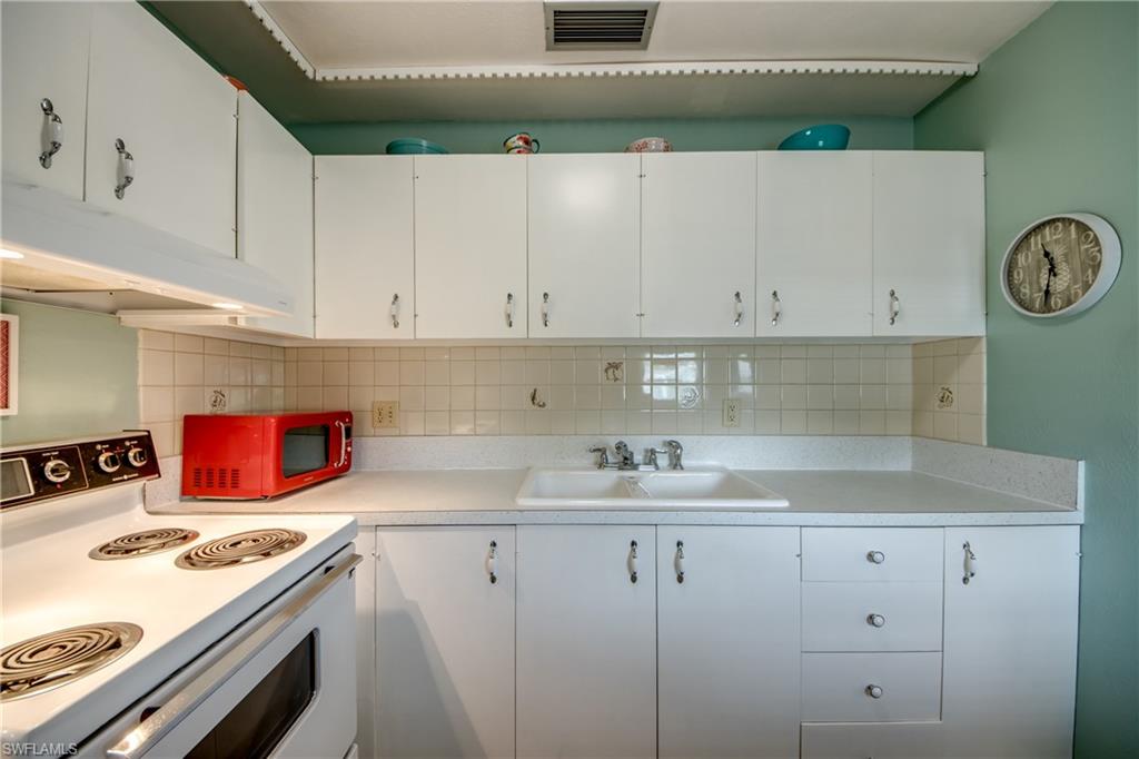 TROPIC TERRACE - Residential