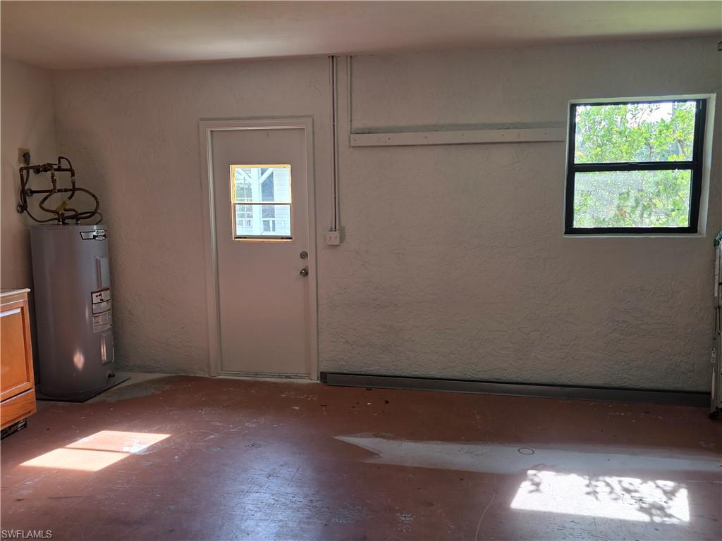 RIVERBEND ESTATES - Residential Lease