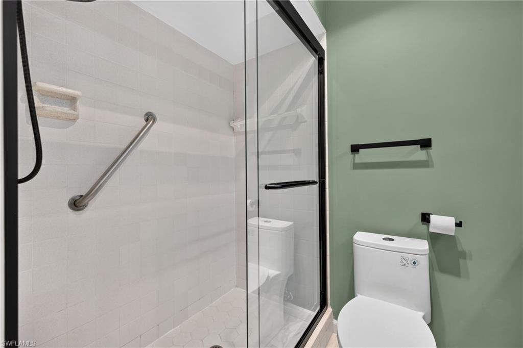 MYERLEE CIRCLE CONDO - Residential