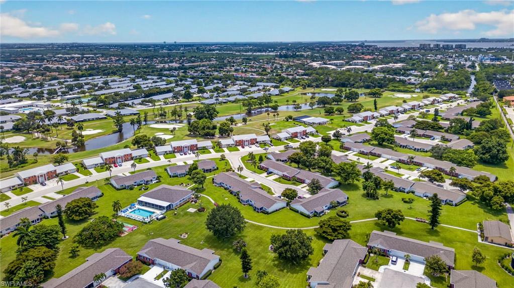 MYERLEE CIRCLE CONDO - Residential