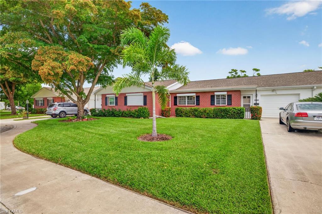 MYERLEE CIRCLE CONDO - Residential