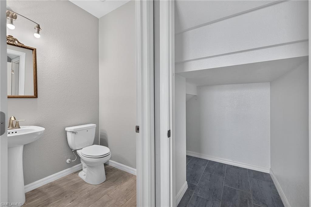 TRAILS EDGE - Residential