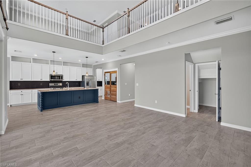 TRAILS EDGE - Residential