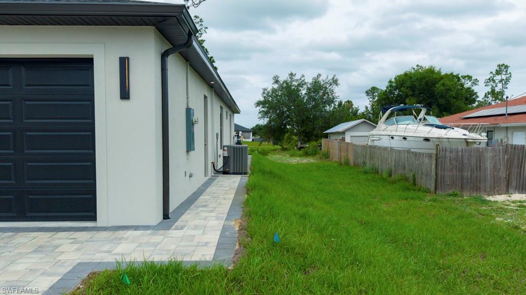 LEHIGH ACRES - Residential