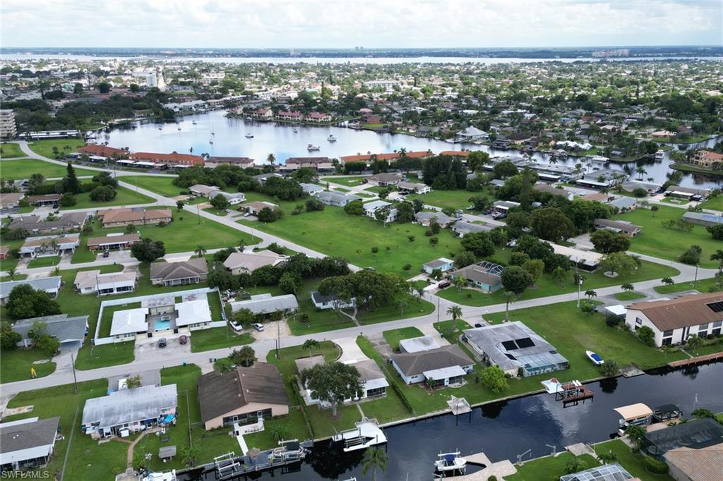 CAPE CORAL - Residential Income