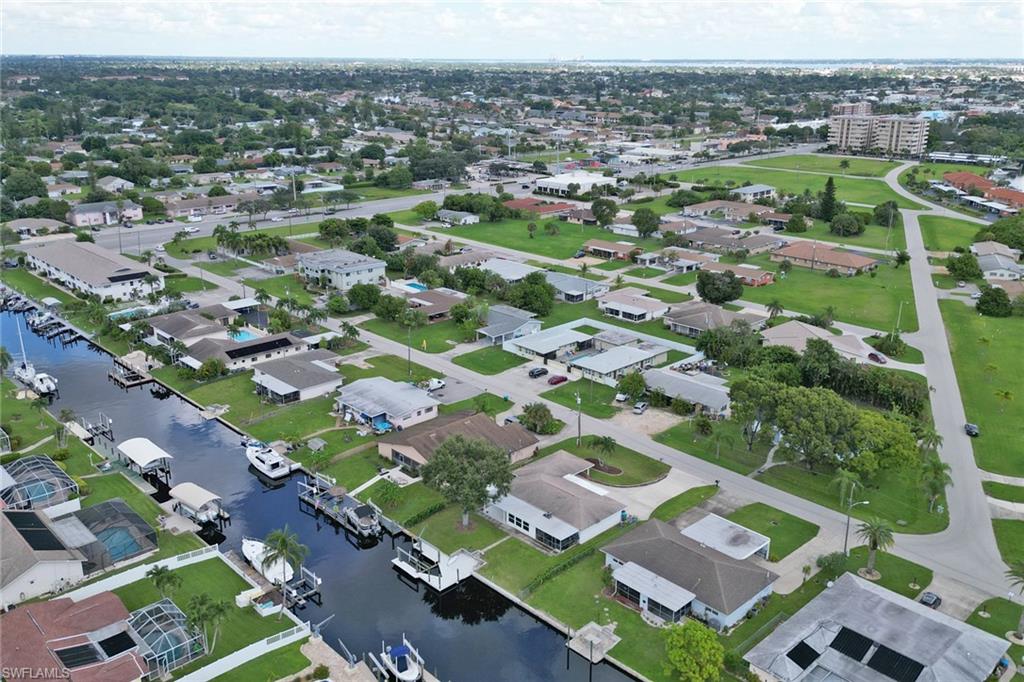 CAPE CORAL - Residential Income