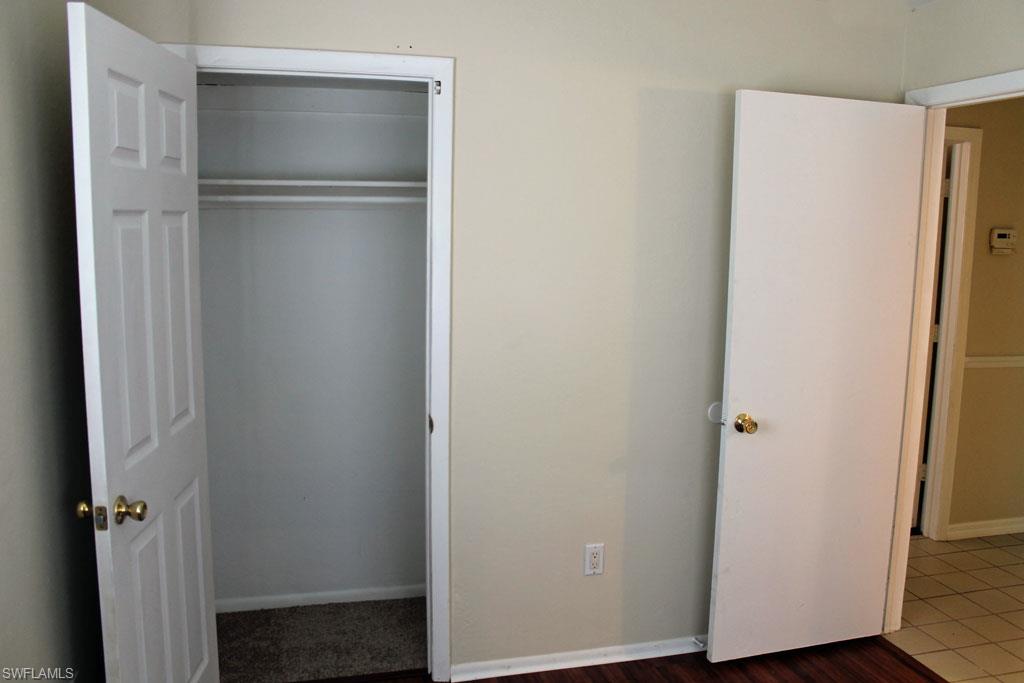 FORT MYERS SHORES - Residential