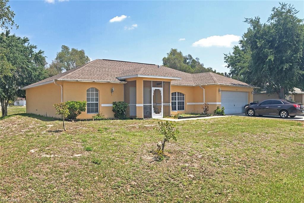 MIRROR LAKES - Residential
