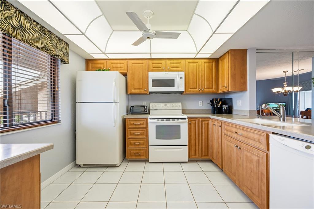 ROYAL VISTA CONDOMINIUM - Residential
