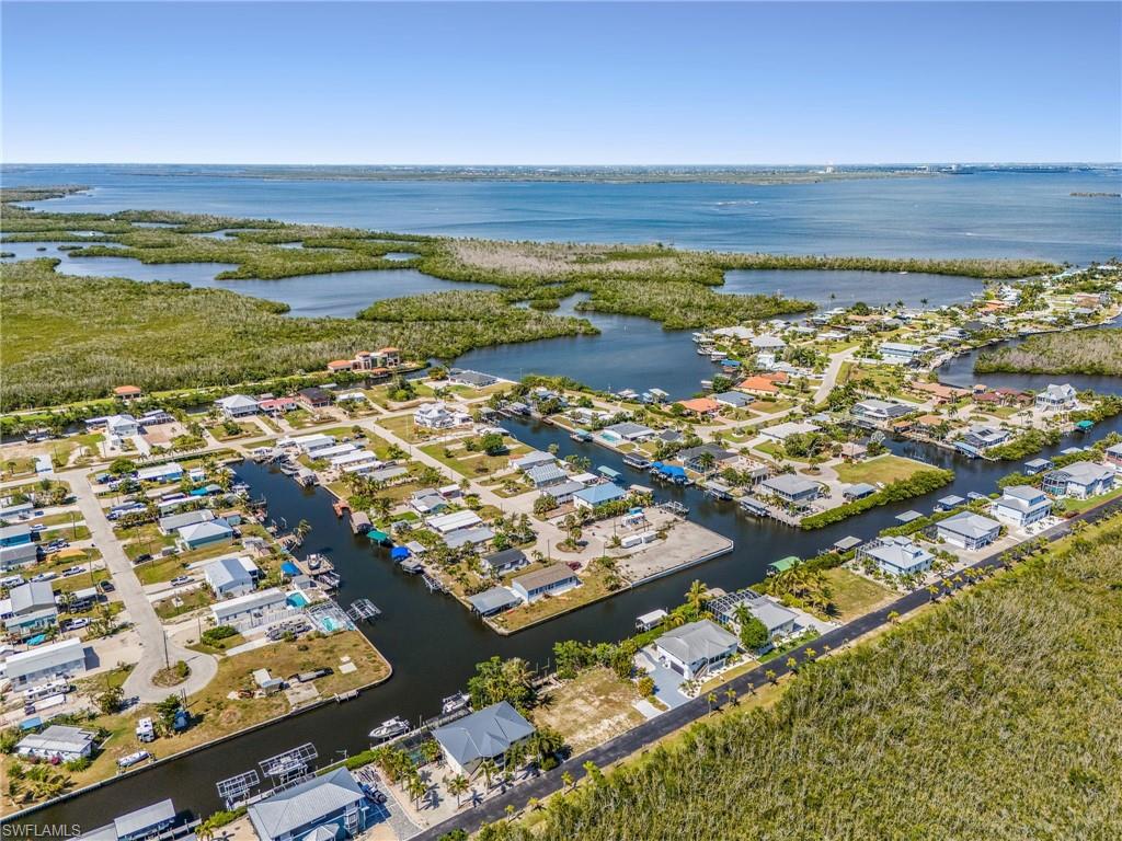 BUTTONWOOD KEY - Land