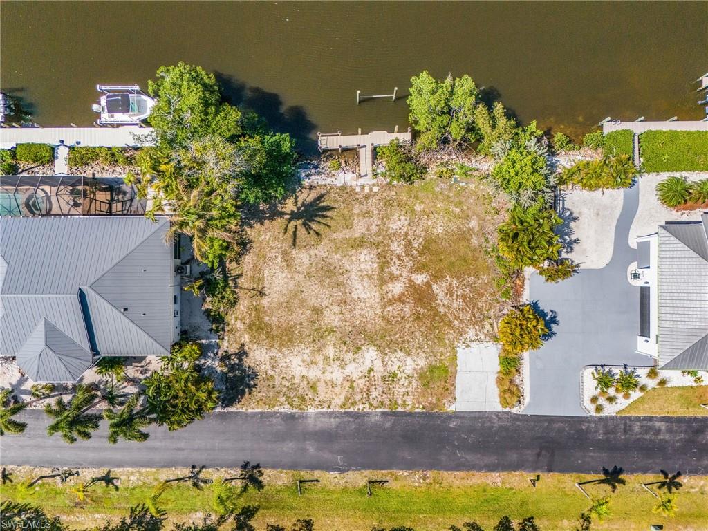 BUTTONWOOD KEY - Land