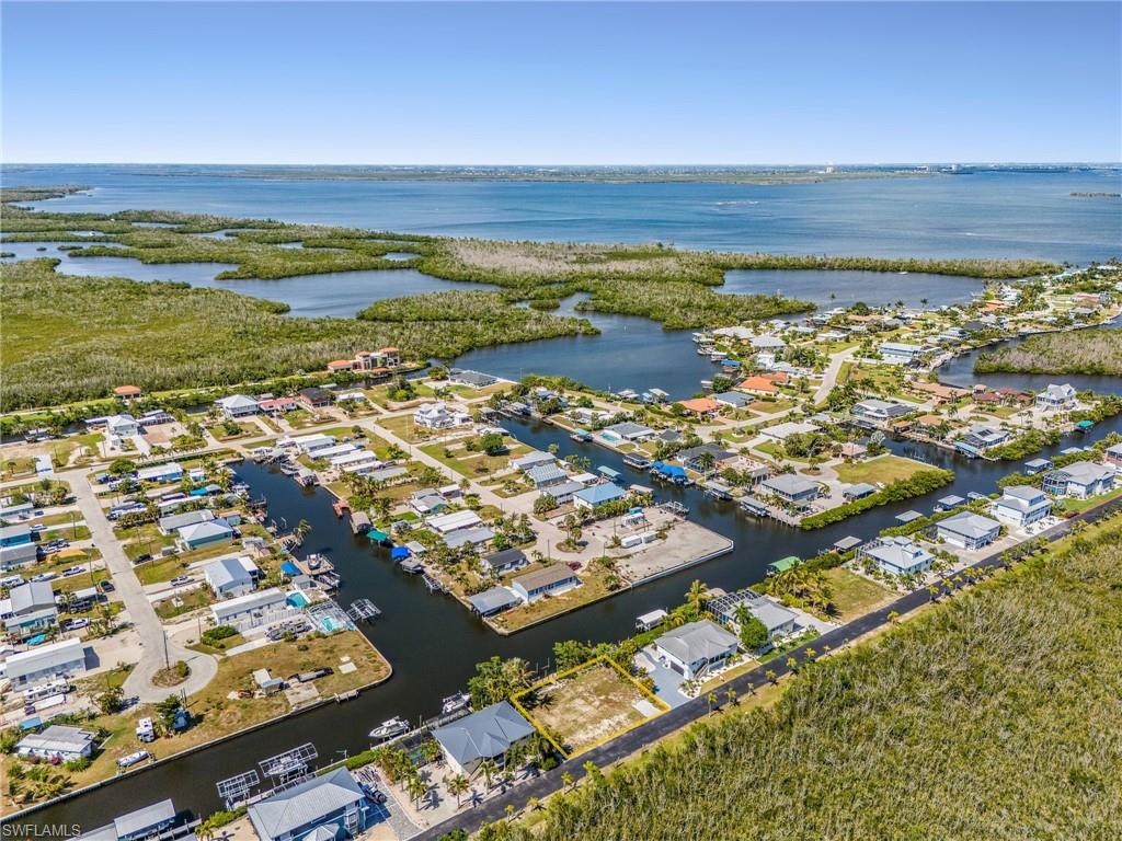 BUTTONWOOD KEY - Land