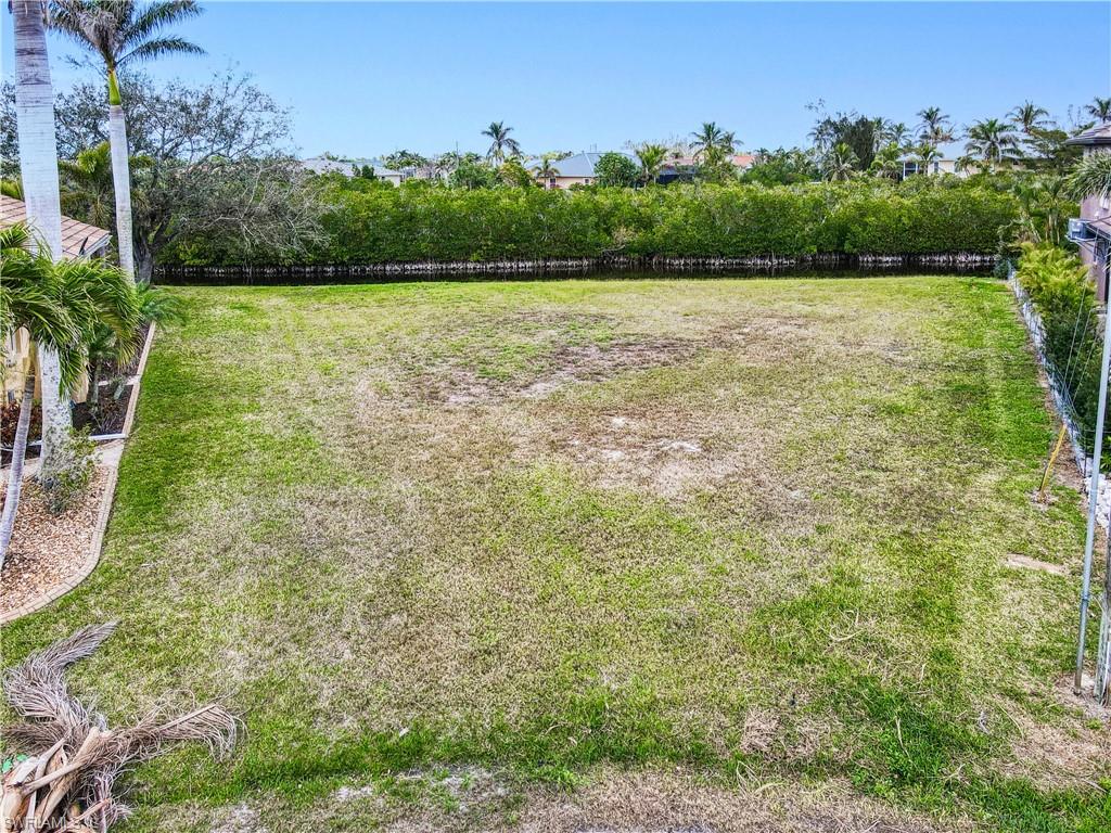 BURNT STORE ISLES - Land