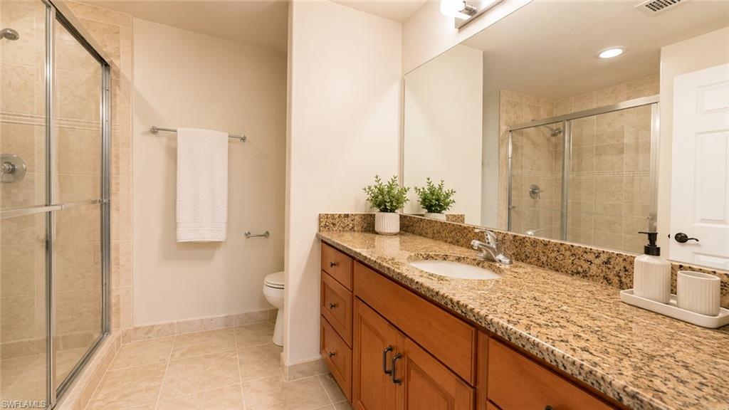 BELLA CASA - Residential Lease