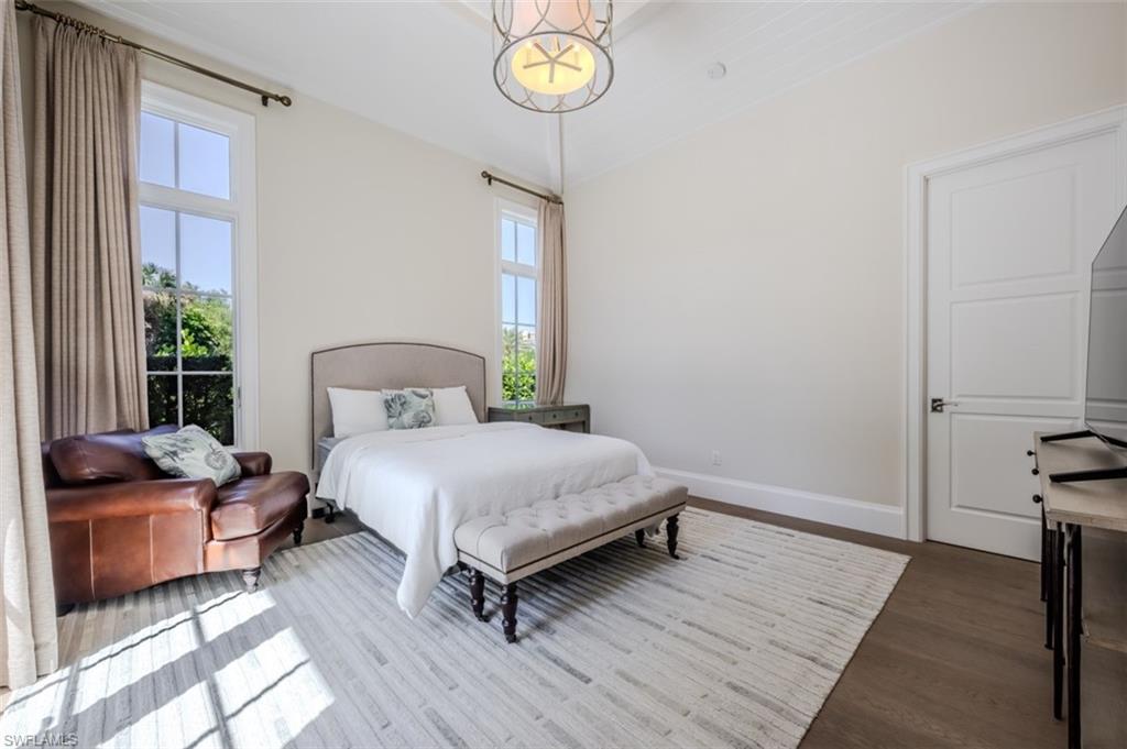 PELICAN BAY WOODS - Residential