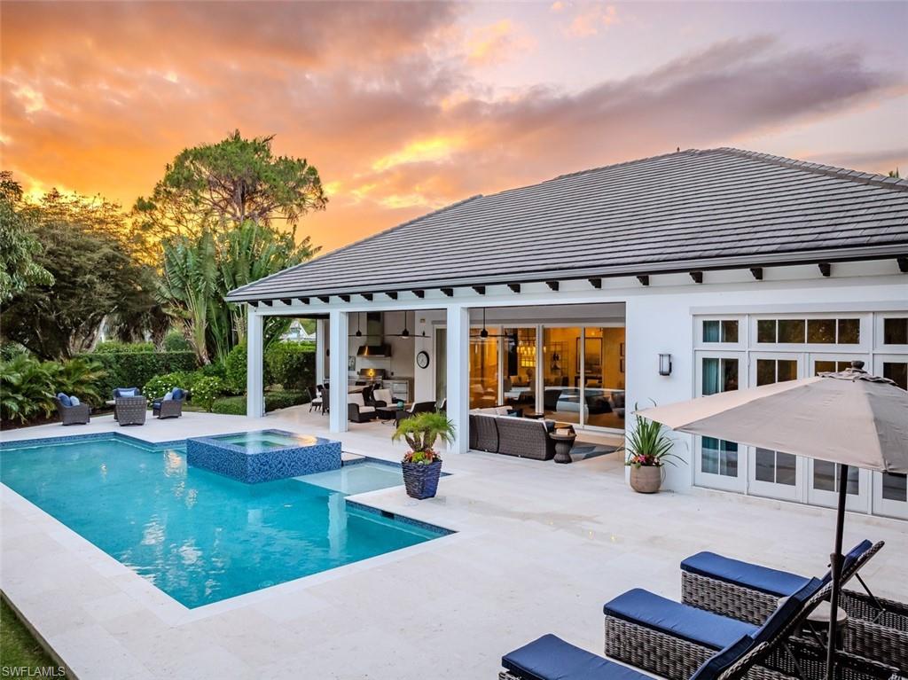 PELICAN BAY WOODS - Residential