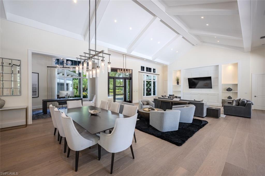 PELICAN BAY WOODS - Residential