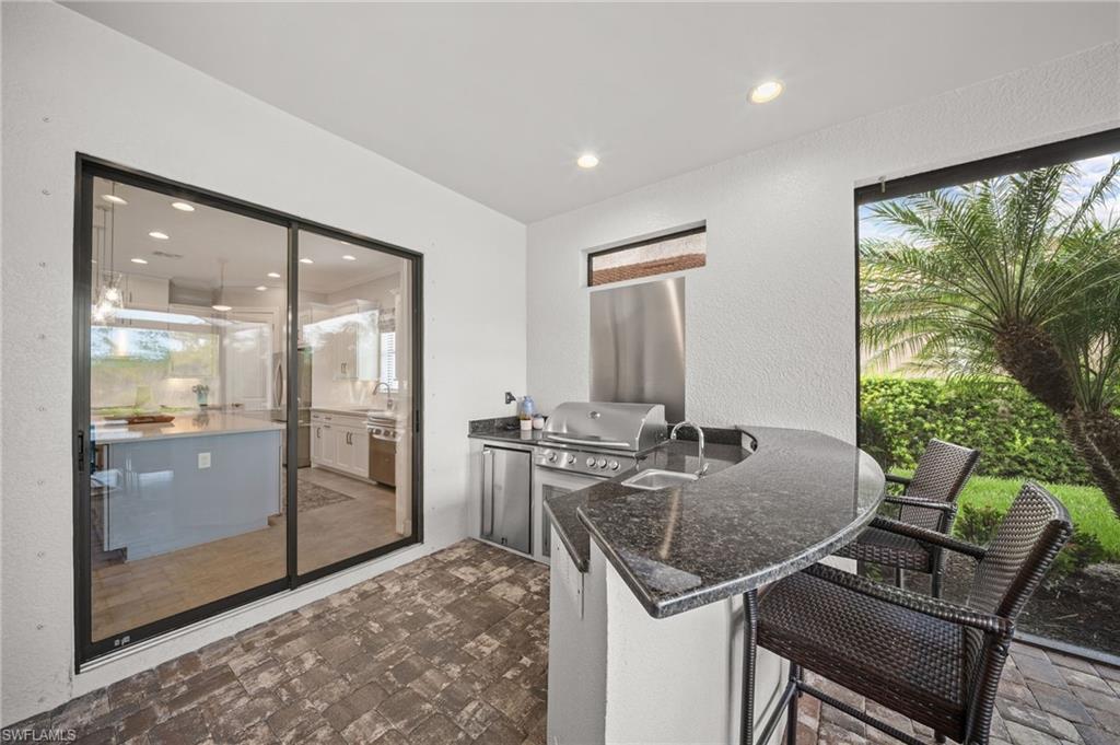 ESPLANADE - Residential