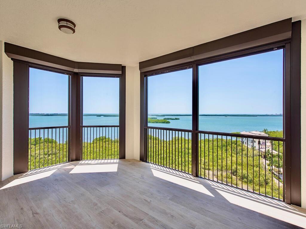 LA SCALA AT THE COLONY - Residential