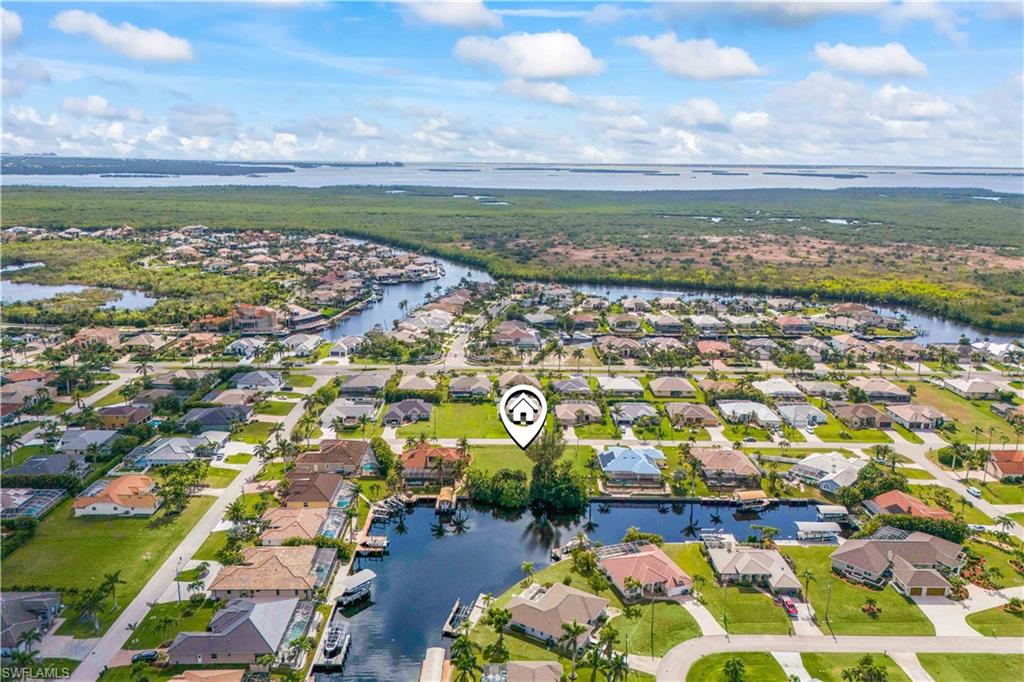 CAPE CORAL - Land