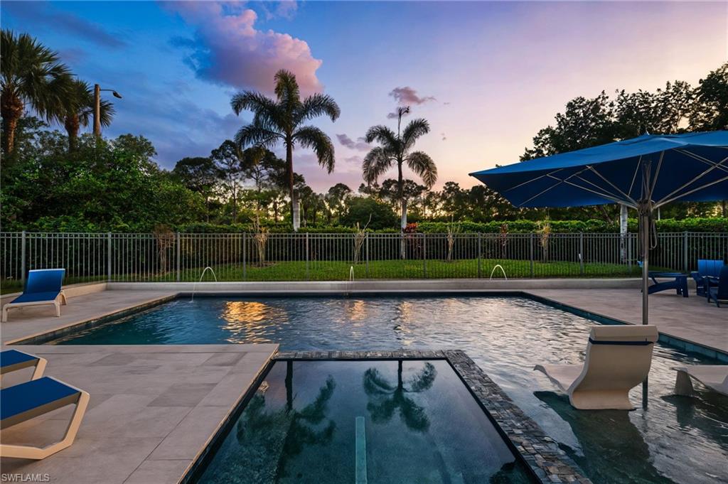 SATURNIA LAKES - Residential