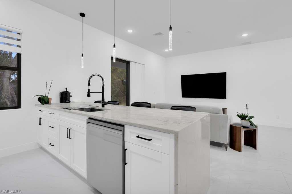 LEHIGH ACRES - Residential Lease