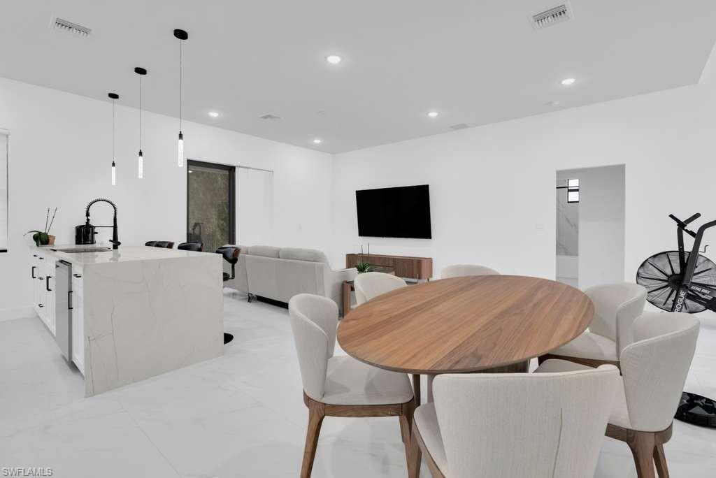LEHIGH ACRES - Residential Lease