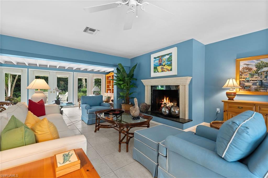 OLDE NAPLES - Residential