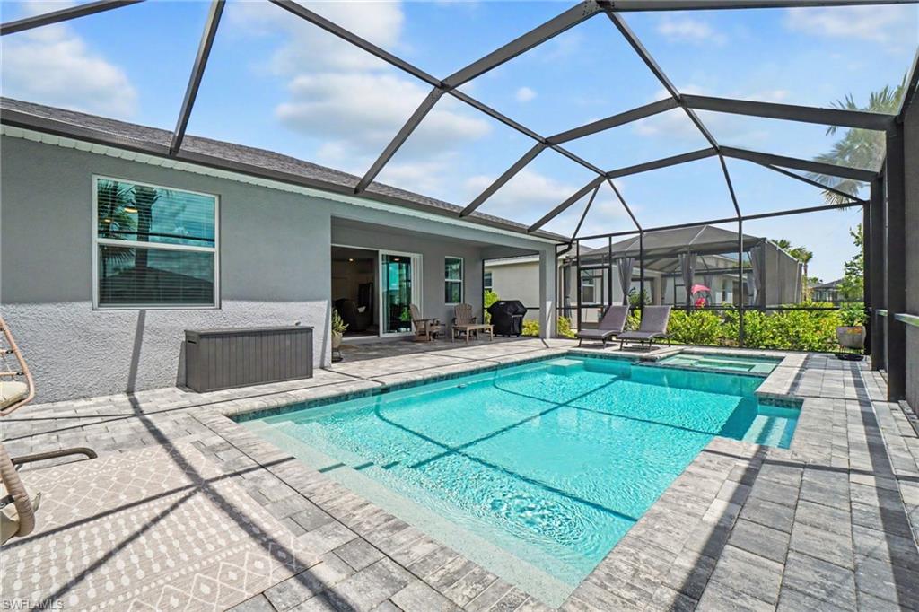 TUCKERS COVE - Residential