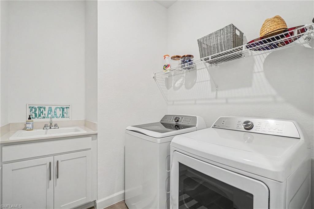 TUCKERS COVE - Residential