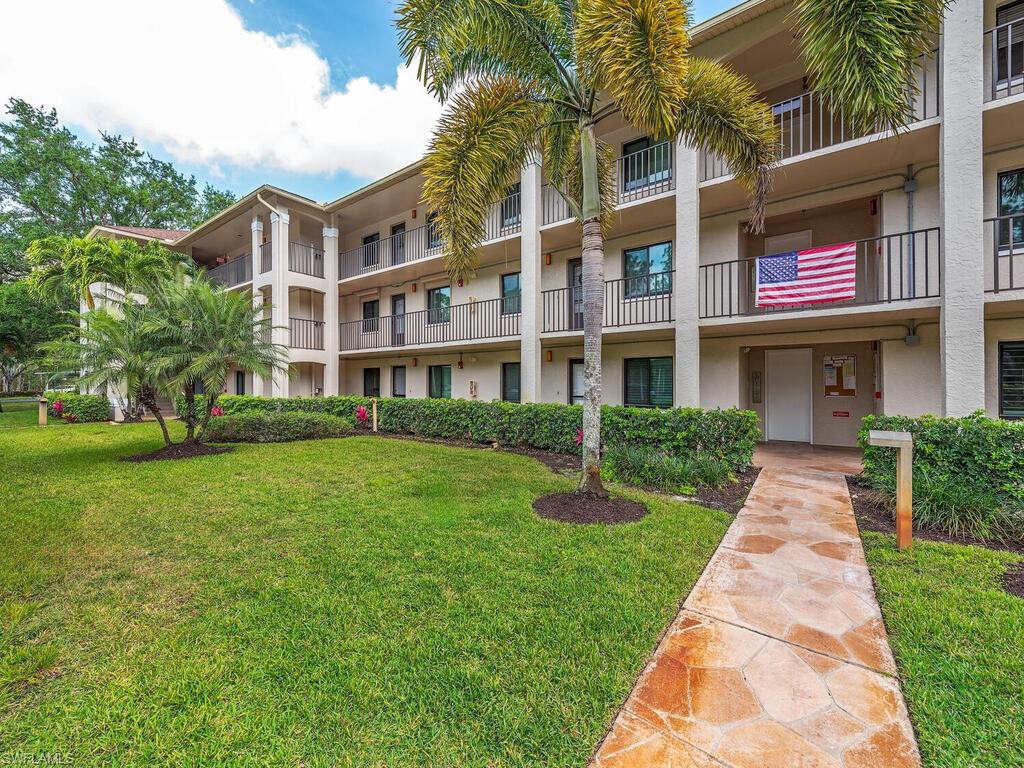 Spectacular lake view in this 3rd floor end unit, with cathedral ceilings. This is one of only 20 in this condo
association of 240 condos. Updated kitchen with additional storage cabinets under the breakfast bar.
Updated sinks in bathrooms, newer hot water heater, high impact windows and sliders. Carports and roofs
are 4 years old, buildings recently painted. Lovely community situated in a park-like setting. 2 Clubhouses,
2 pools, card games, sewing club, art club, men's golf league, and much more. Close to beaches and 5th Ave.