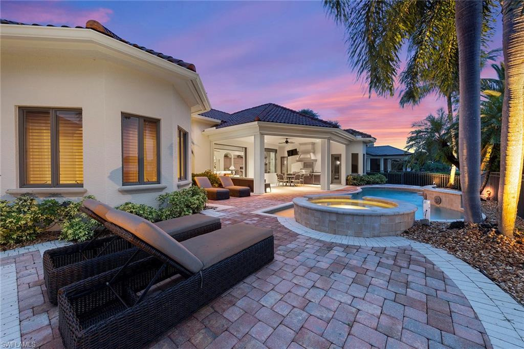 QUAIL WEST - Residential