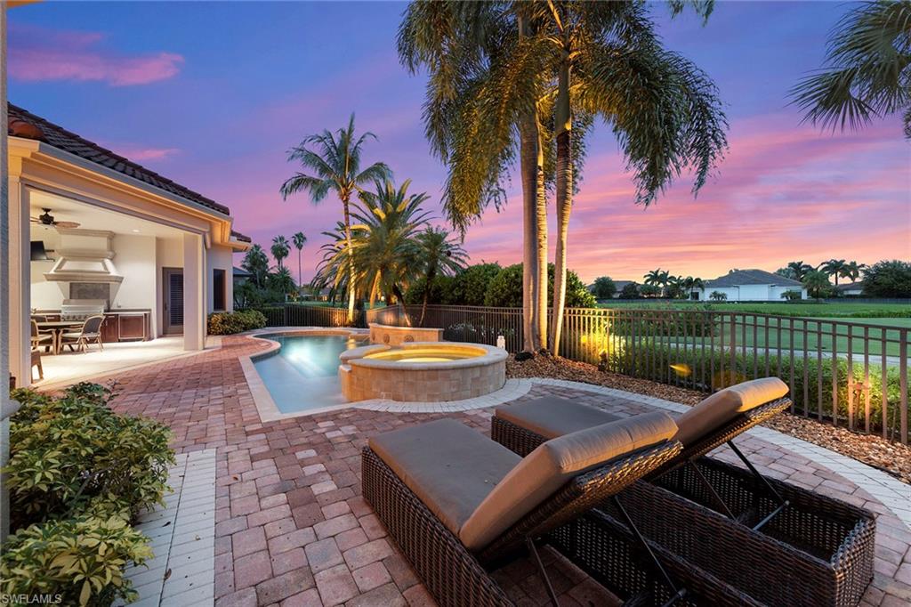 QUAIL WEST - Residential