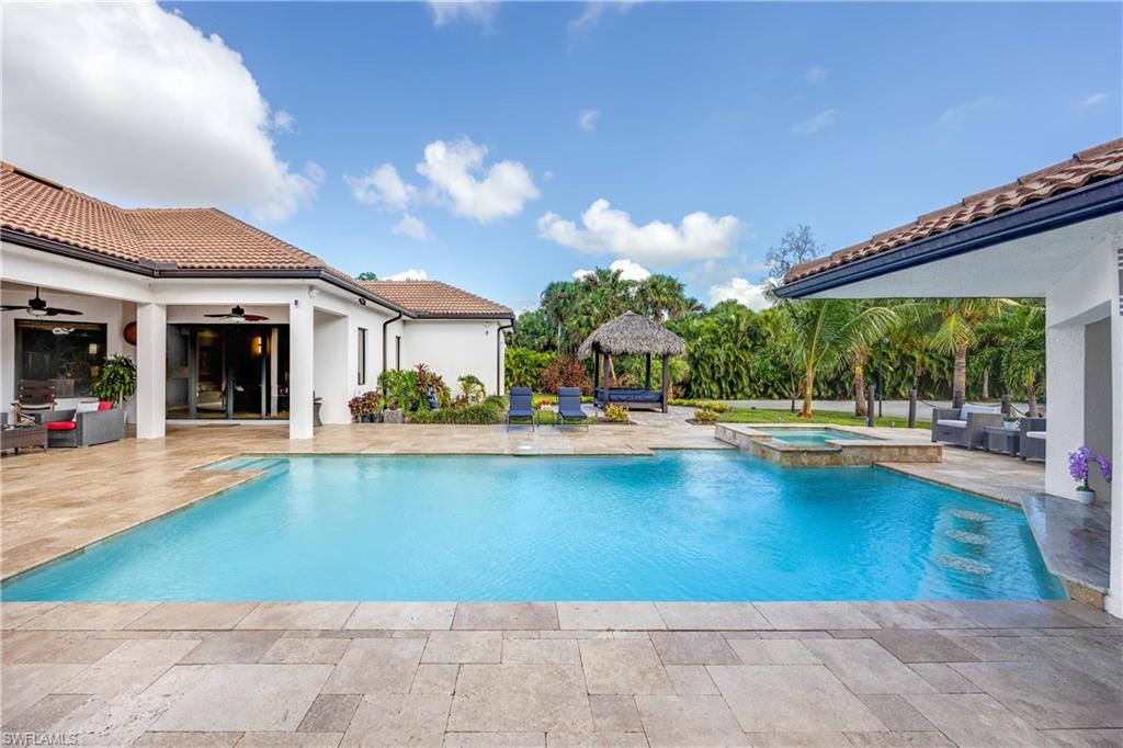 GOLDEN GATE ESTATES - Residential