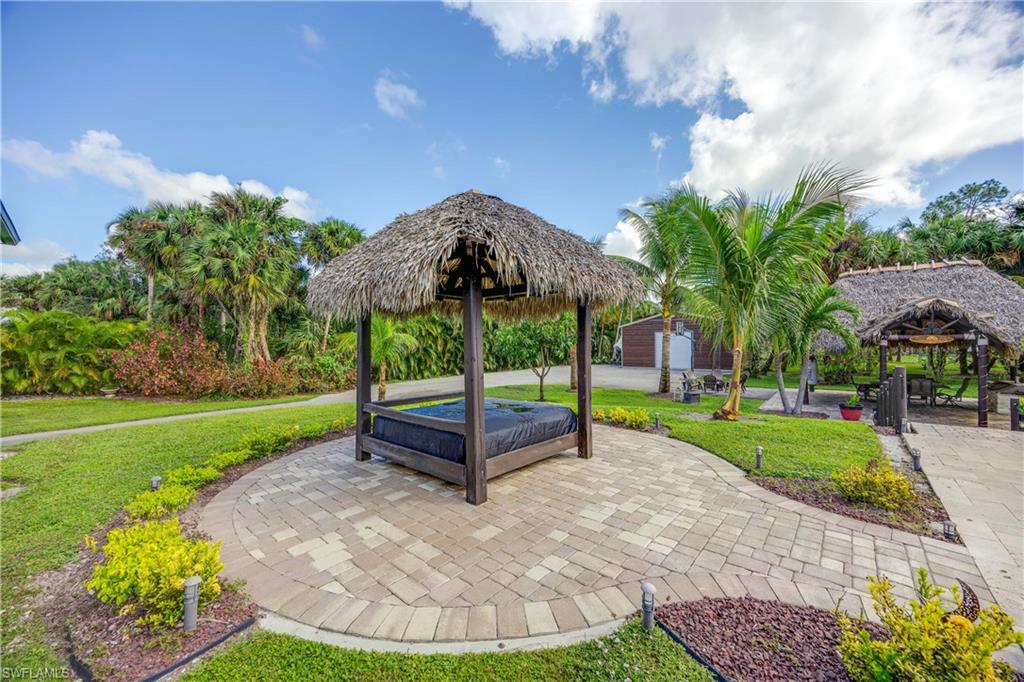GOLDEN GATE ESTATES - Residential