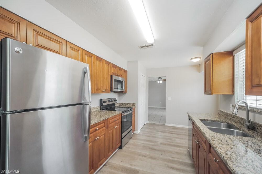 CAPE CORAL - Residential Lease