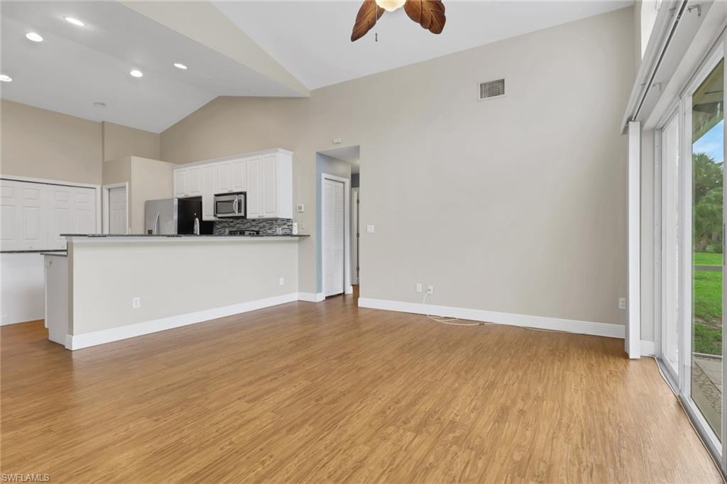 WILLIAMSBURG - Residential