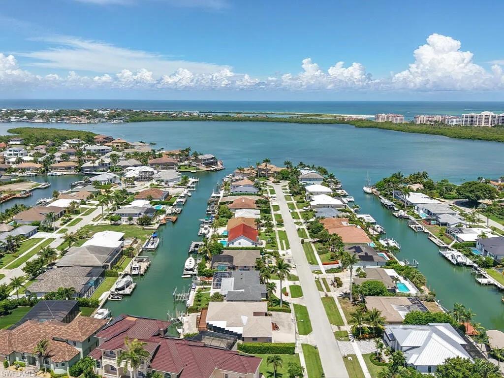 MARCO ISLAND - Residential Lease