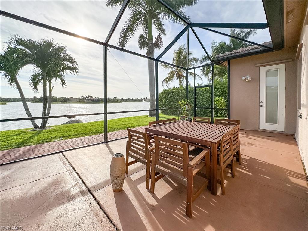WATERWAYS OF NAPLES - Residential