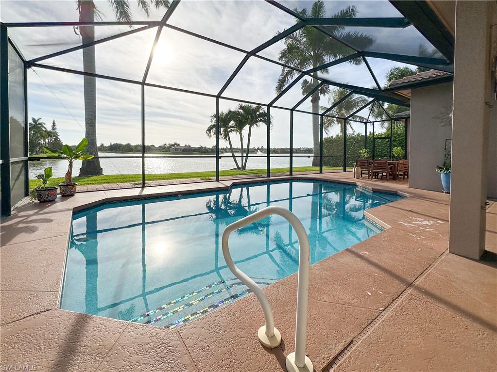 WATERWAYS OF NAPLES - Residential
